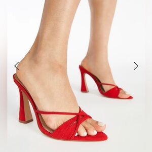 Women heeled sandals